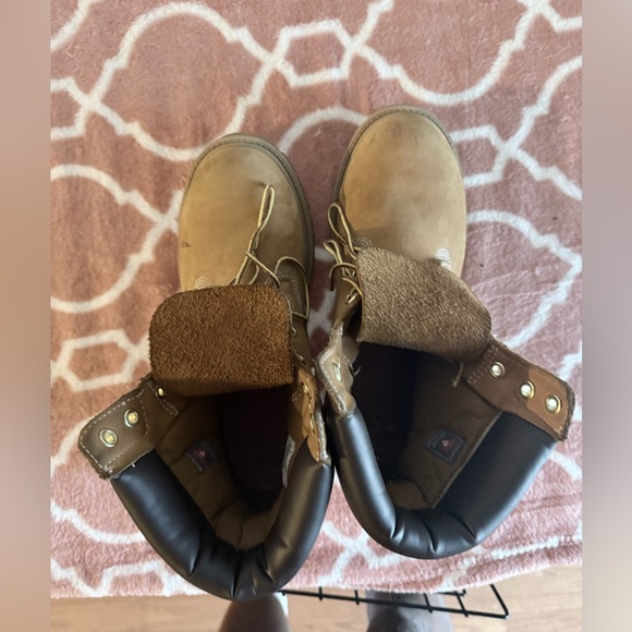 Timberlands - Picture 2 of 5